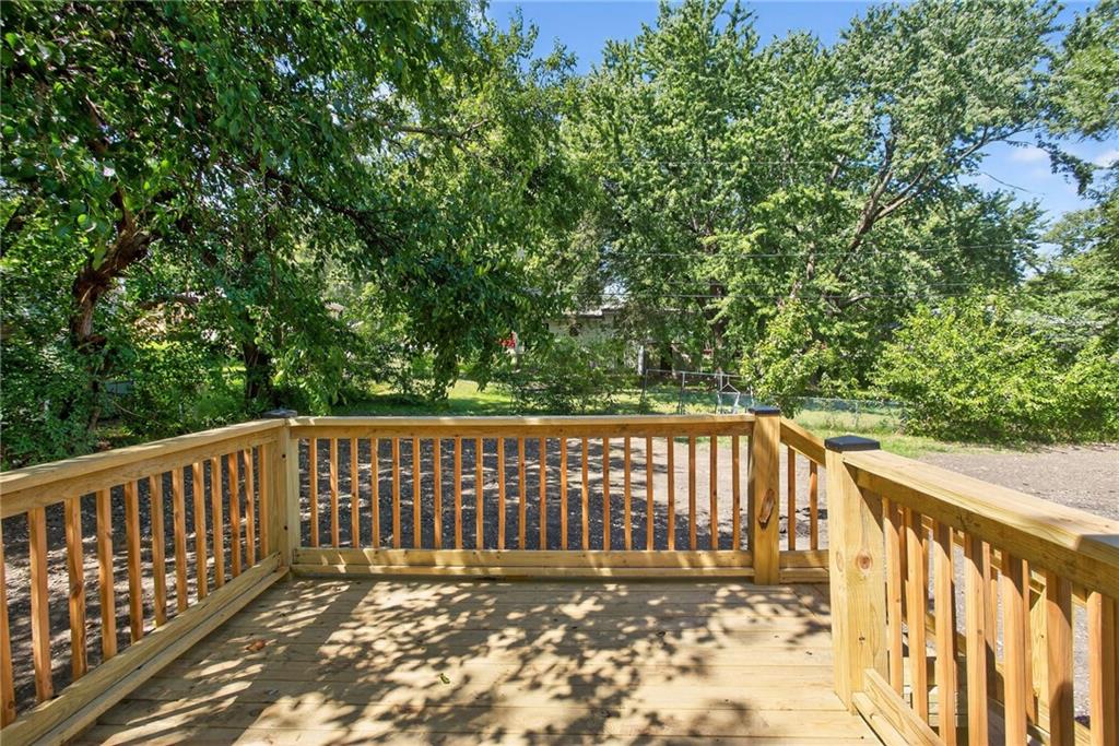 Listing Photo MLS #HMS2571381