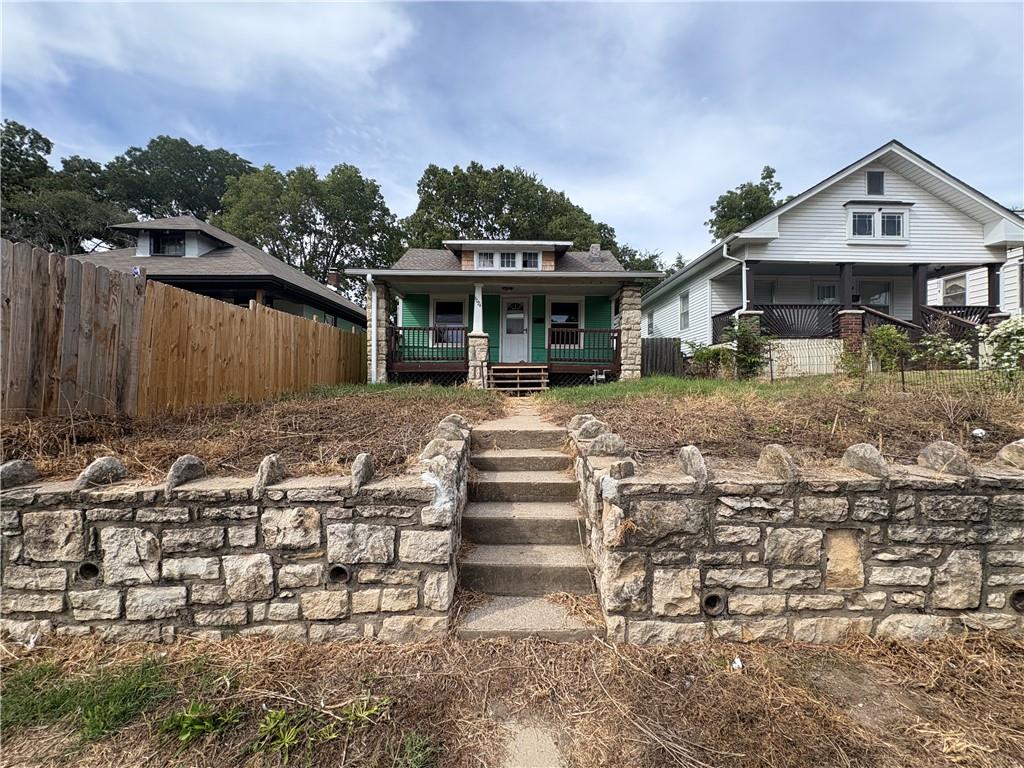 Listing Photo MLS #HMS2571419