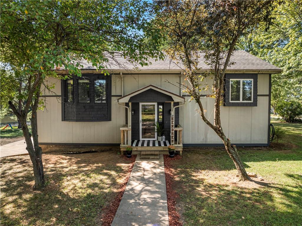 Listing Photo MLS #HMS2571458