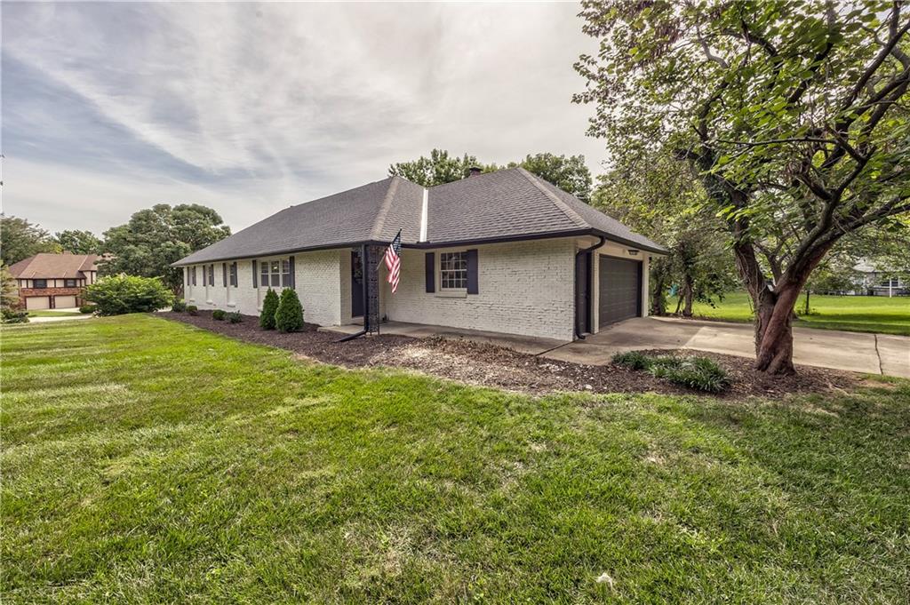 Listing Photo MLS #HMS2571482
