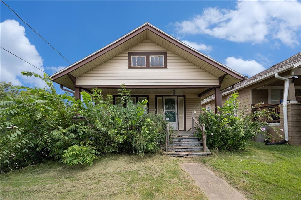 Listing Photo MLS #HMS2571550