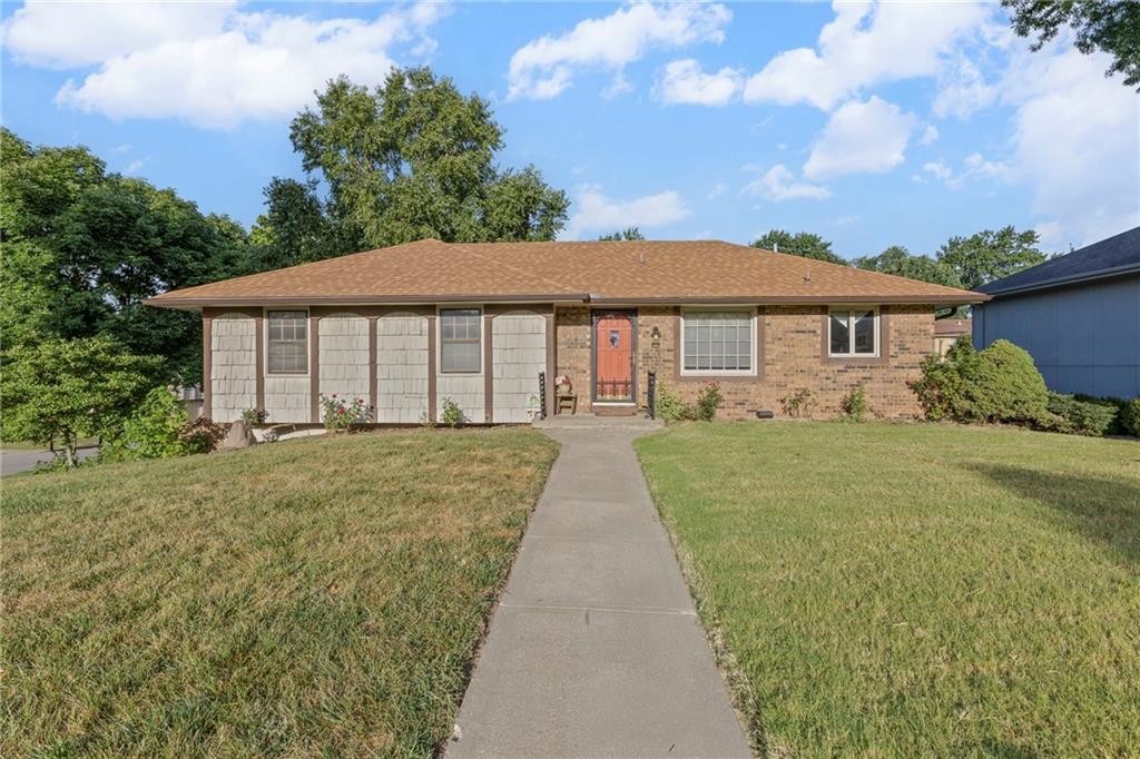 Listing Photo MLS #HMS2571627