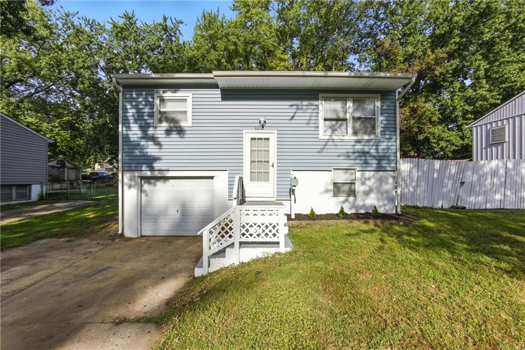 Listing Photo MLS #HMS2571649