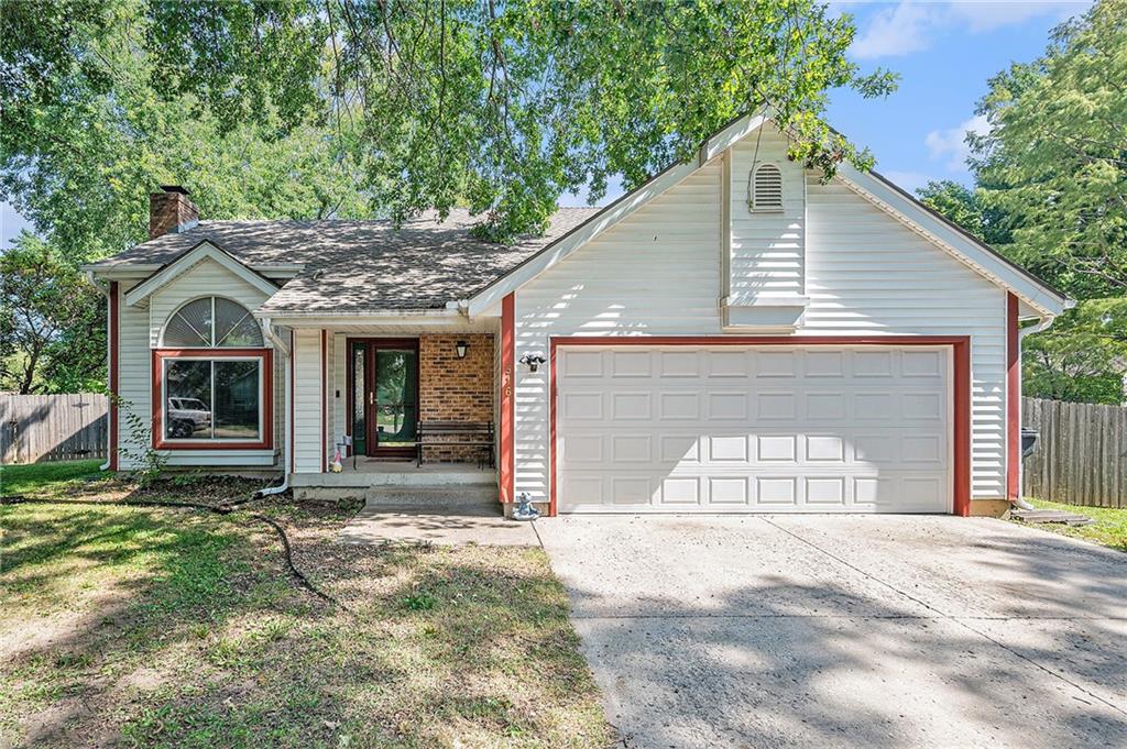 Listing Photo MLS #HMS2571683