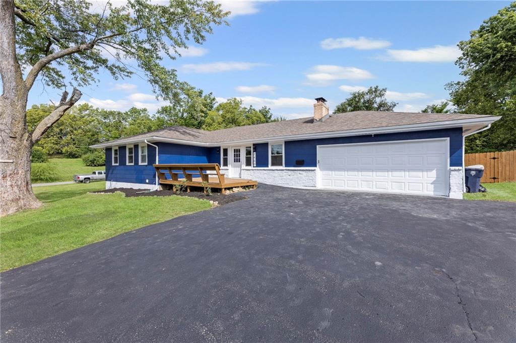 Listing Photo MLS #HMS2571803
