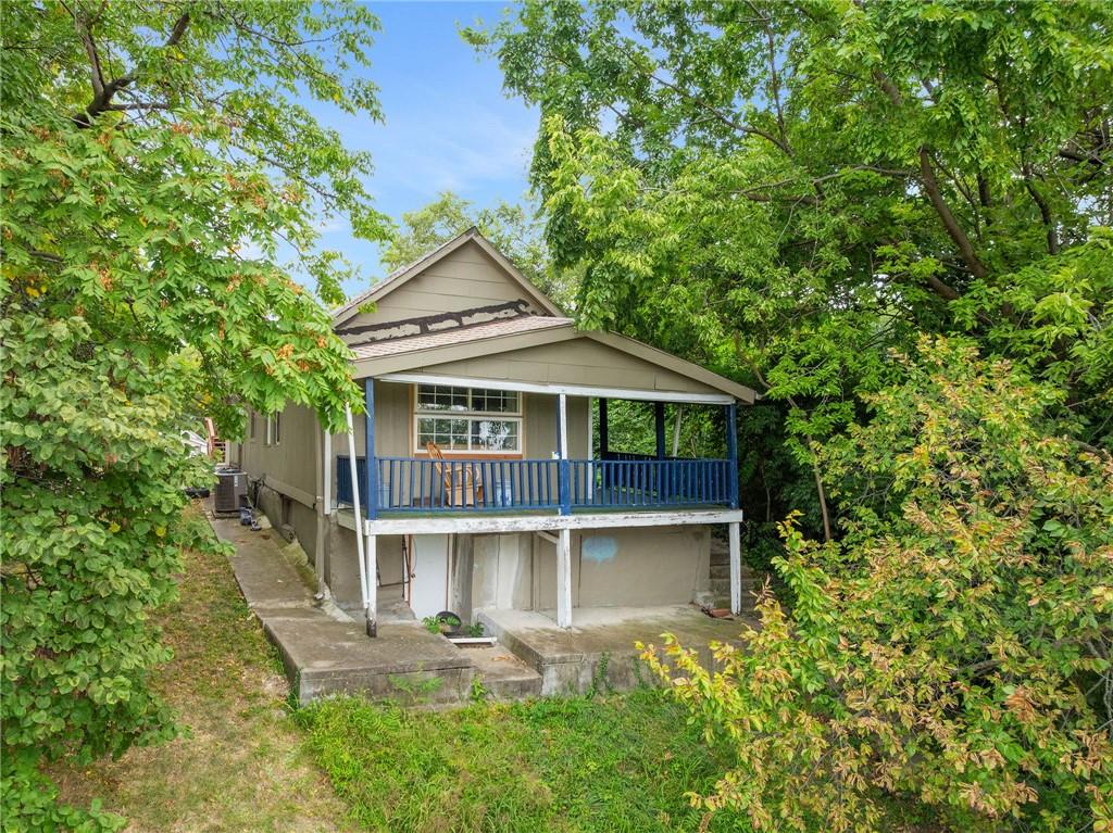 Listing Photo MLS #HMS2571894