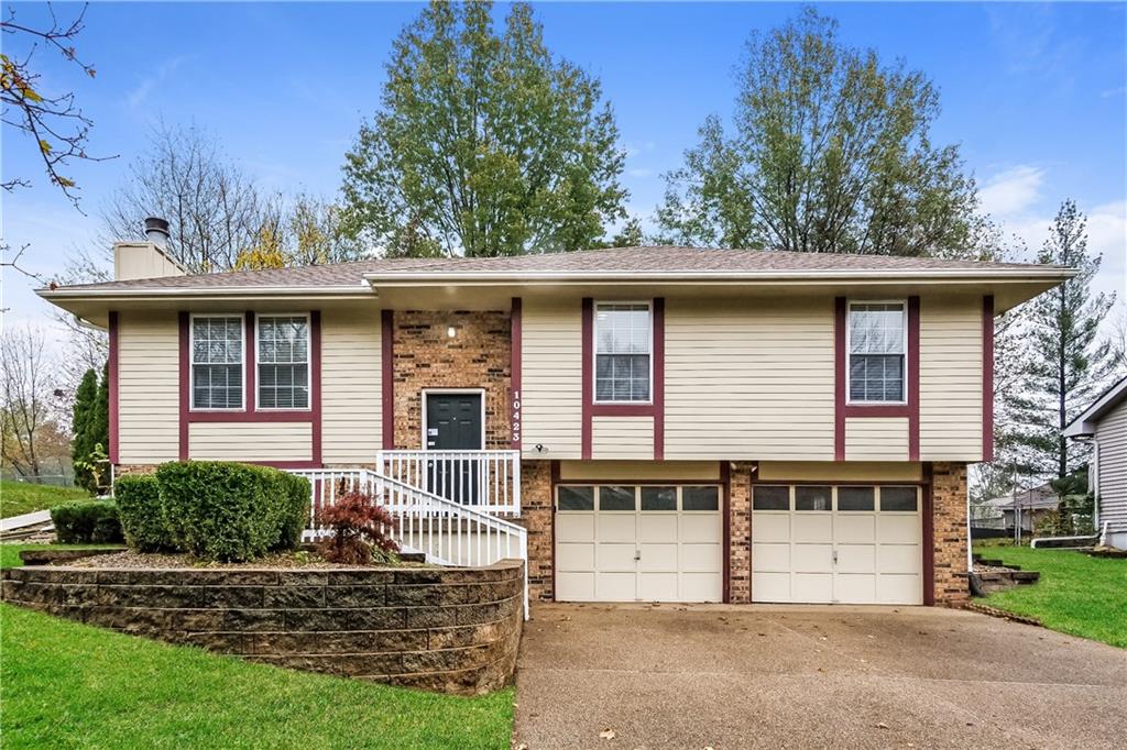 Listing Photo MLS #HMS2571899