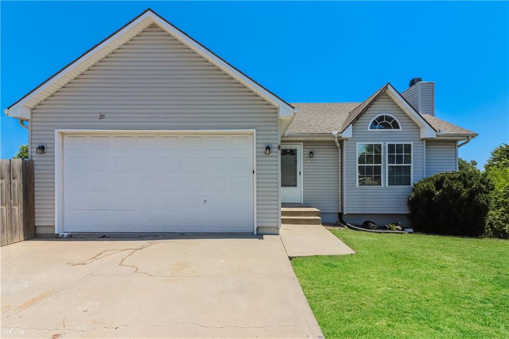 Listing Photo MLS #HMS2571908