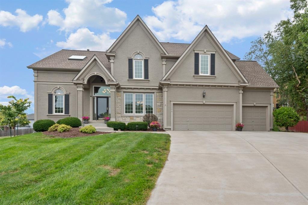 Listing Photo MLS #HMS2572069