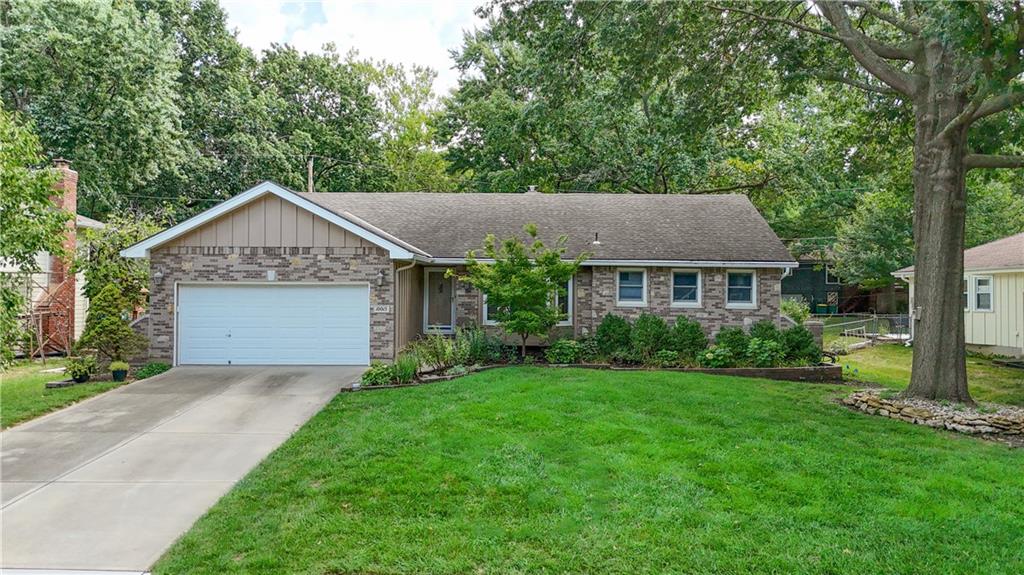 Listing Photo MLS #HMS2572181