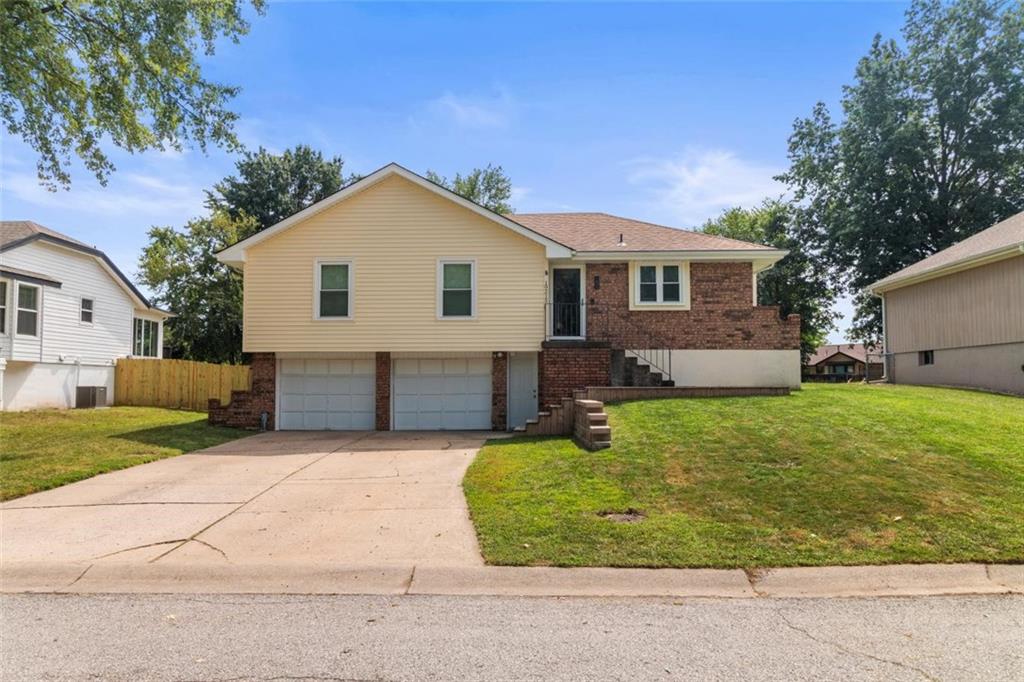 Listing Photo MLS #HMS2572292