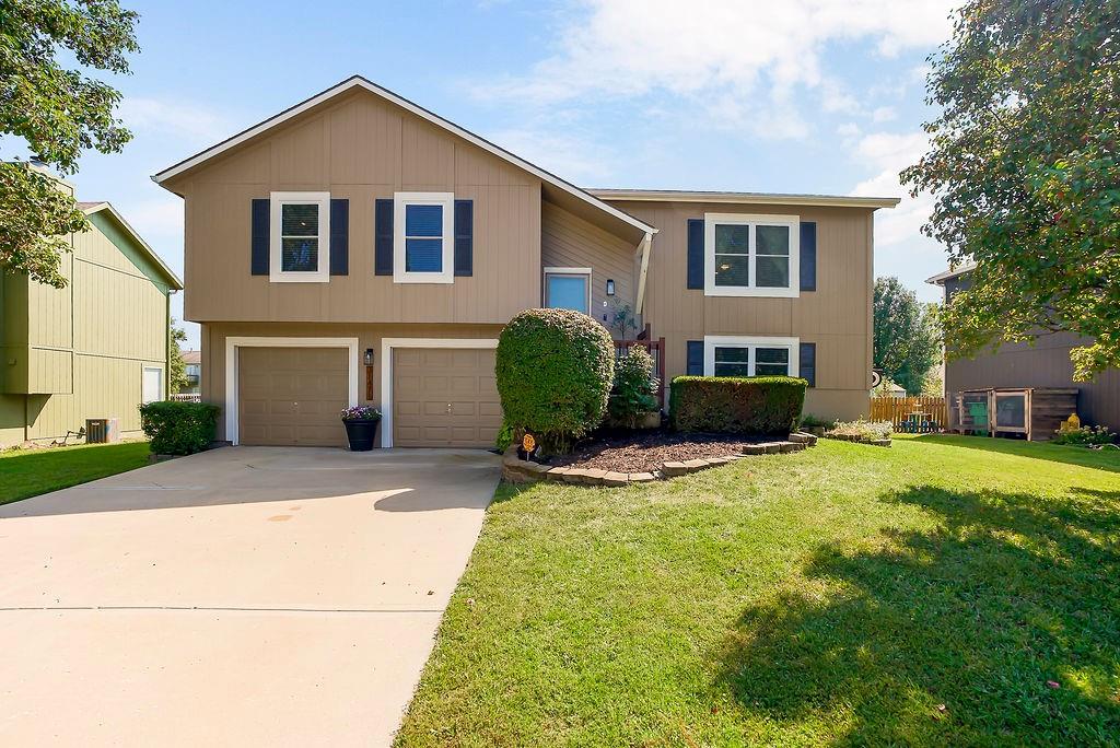 Listing Photo MLS #HMS2572296