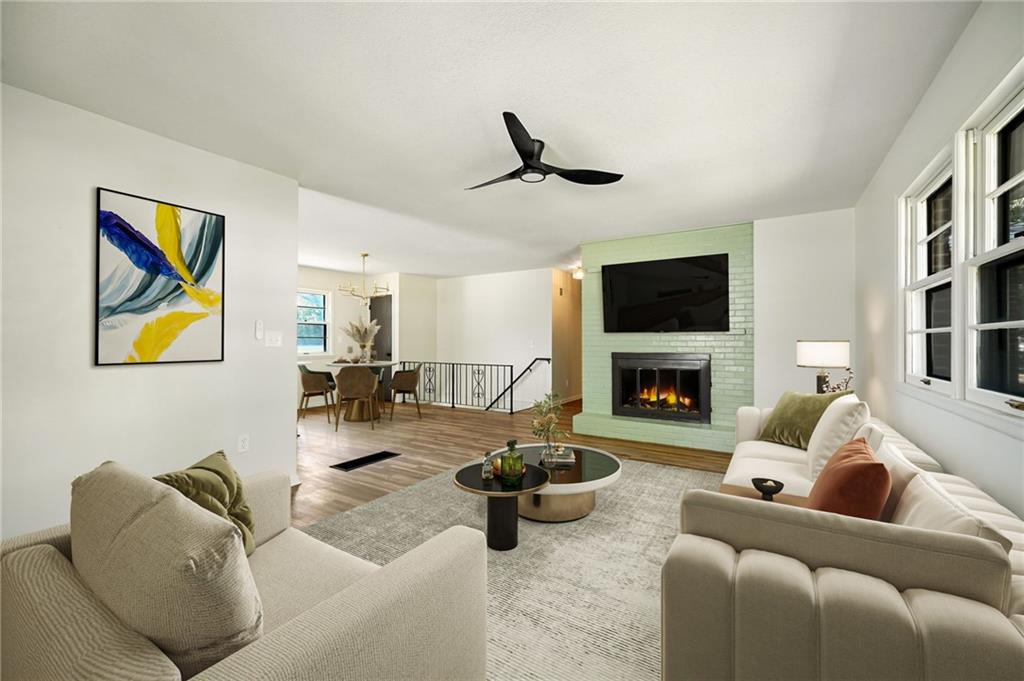 Listing Photo MLS #HMS2572478