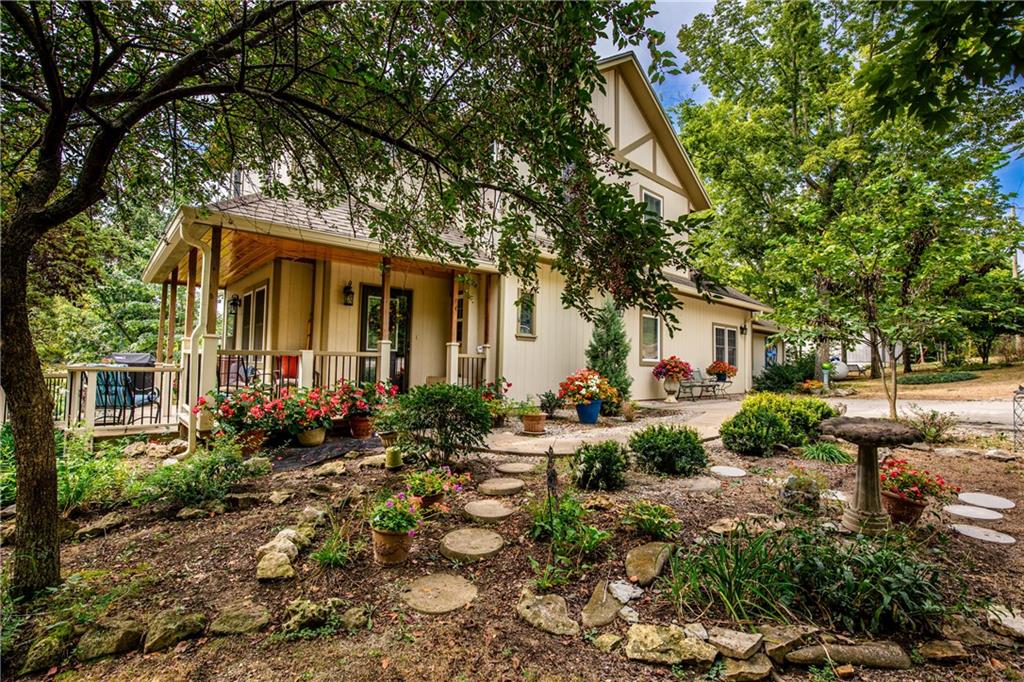 Listing Photo MLS #HMS2572551