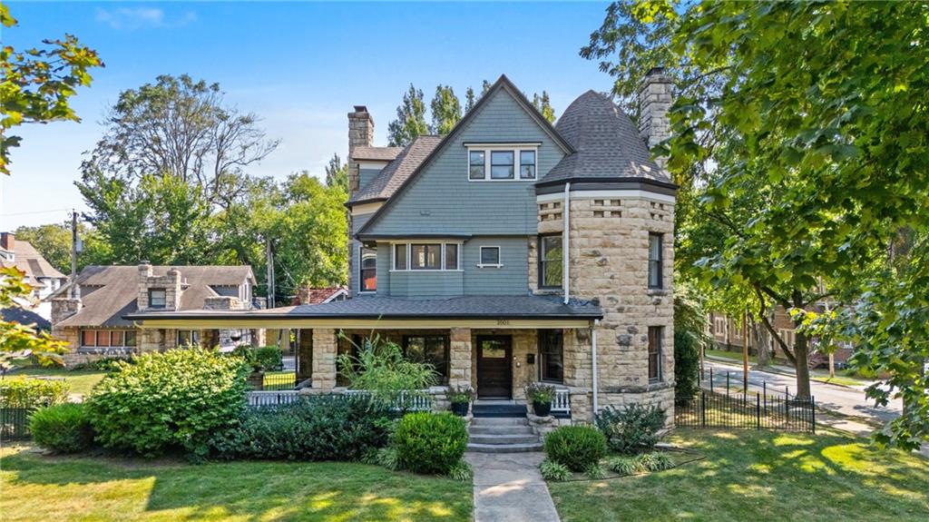 Listing Photo MLS #HMS2573970