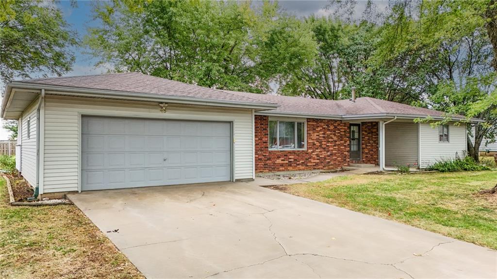 Listing Photo MLS #HMS2574167