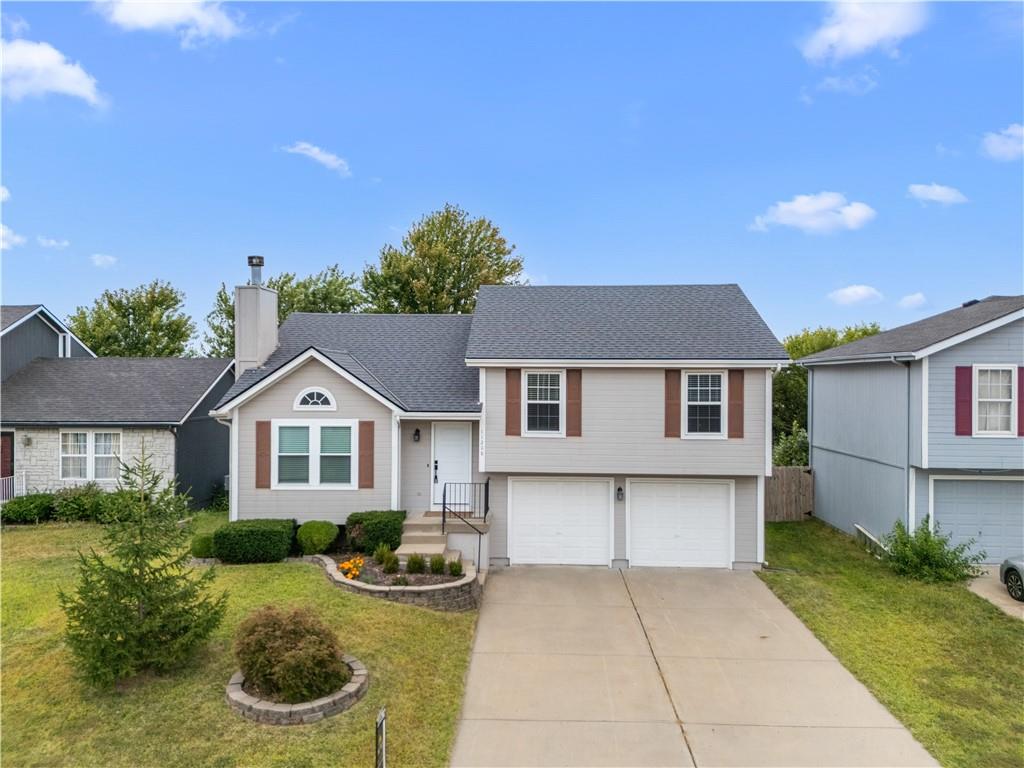 Listing Photo MLS #HMS2574335