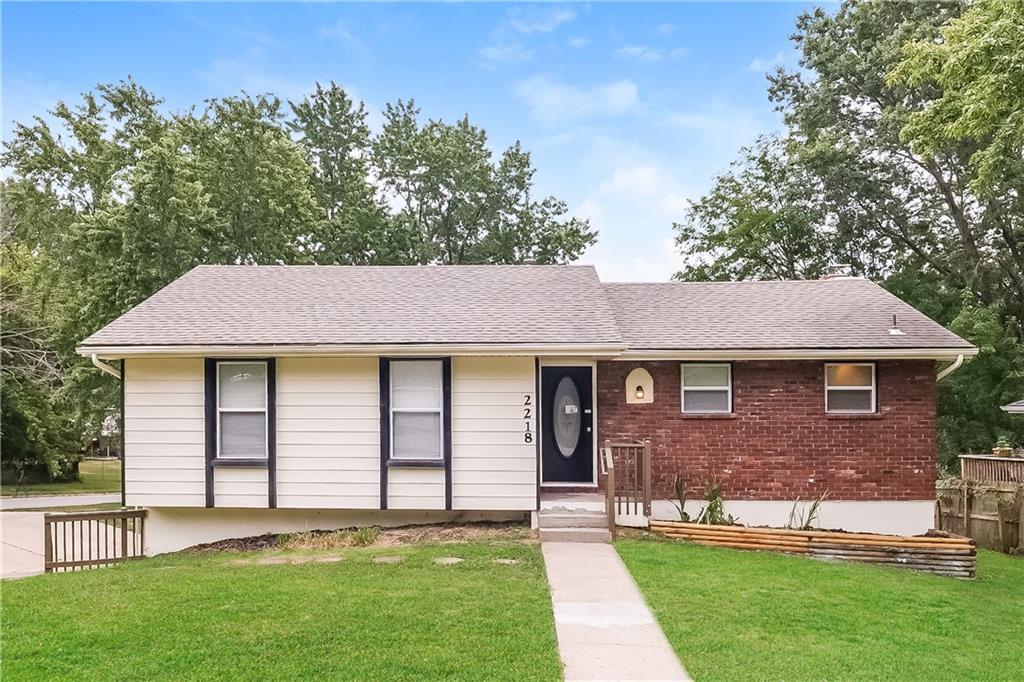 Listing Photo MLS #HMS2574453