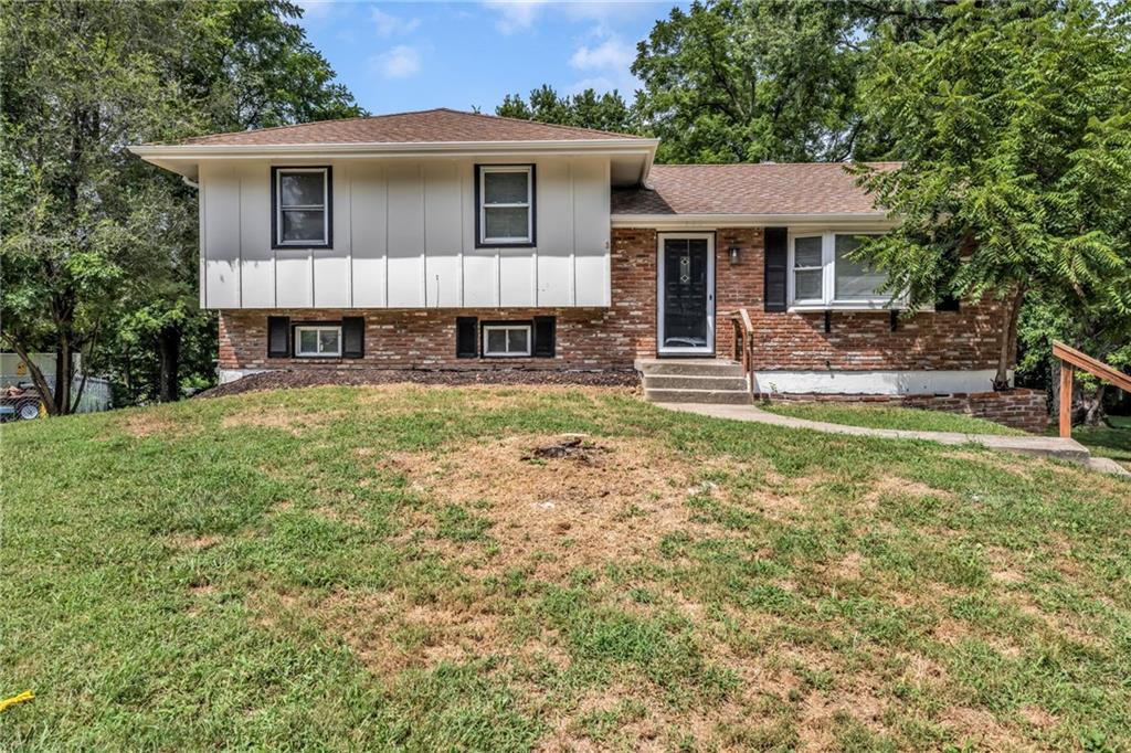 Listing Photo MLS #HMS2574477