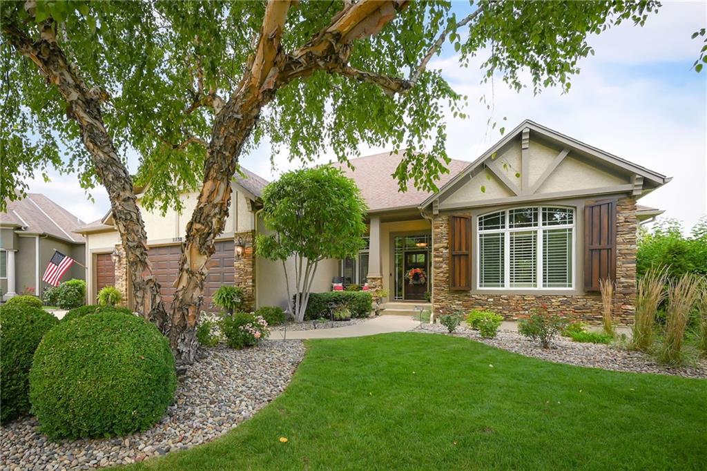 Listing Photo MLS #HMS2574557