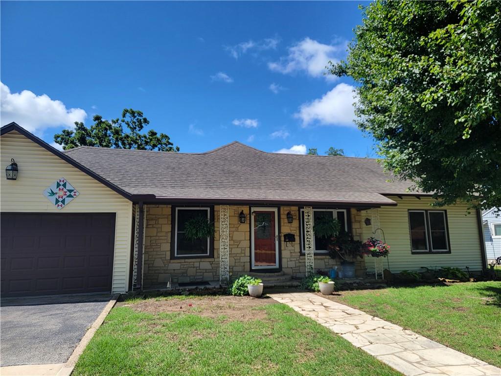 Listing Photo MLS #HMS2574657