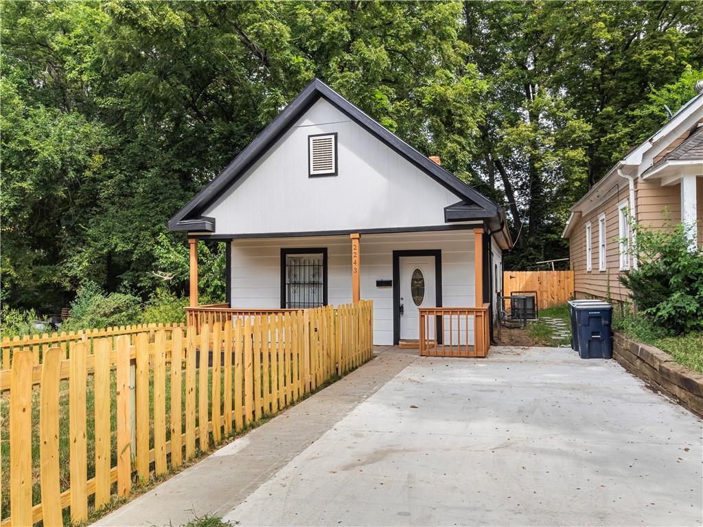 Listing Photo MLS #HMS2574780