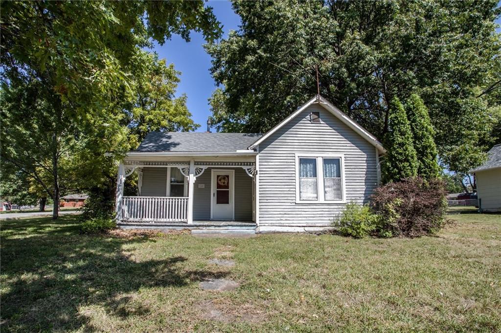 Listing Photo MLS #HMS2575108