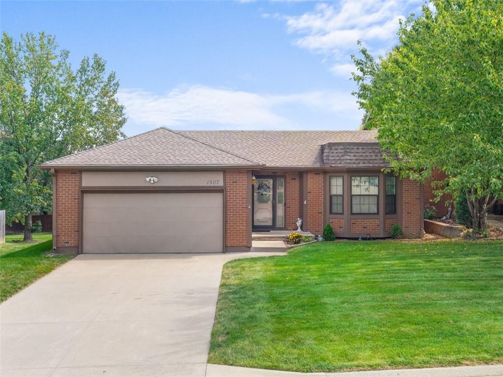Listing Photo MLS #HMS2575131
