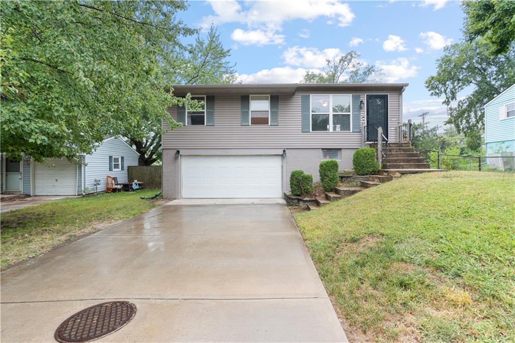 Listing Photo MLS #HMS2575181