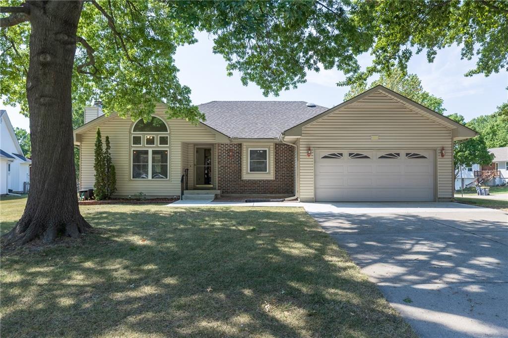 Listing Photo MLS #HMS2575292