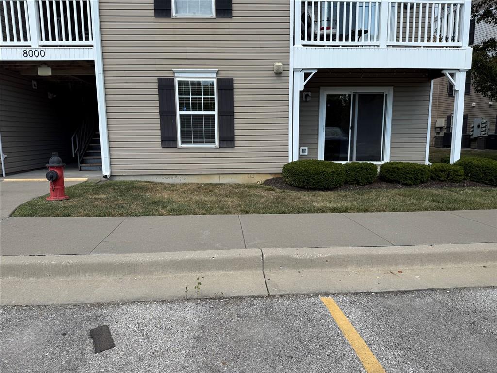 Listing Photo MLS #HMS2575368