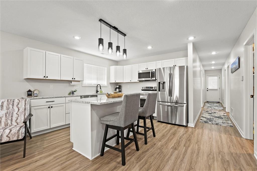 Listing Photo MLS #HMS2575420