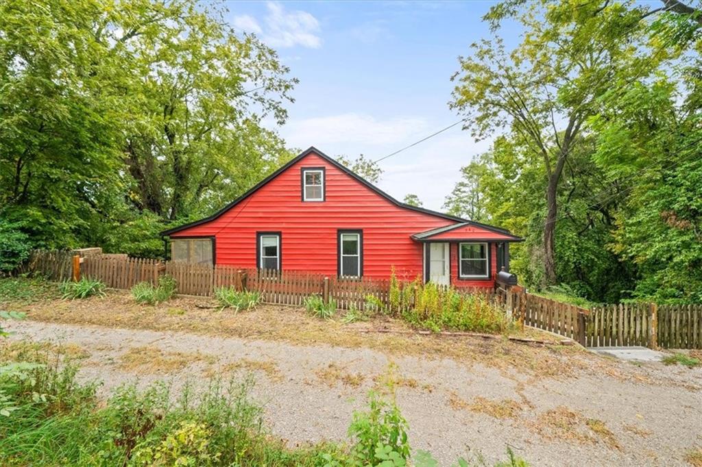 Listing Photo MLS #HMS2575624