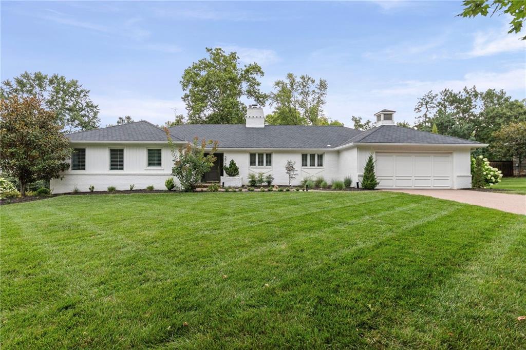 Listing Photo MLS #HMS2575644