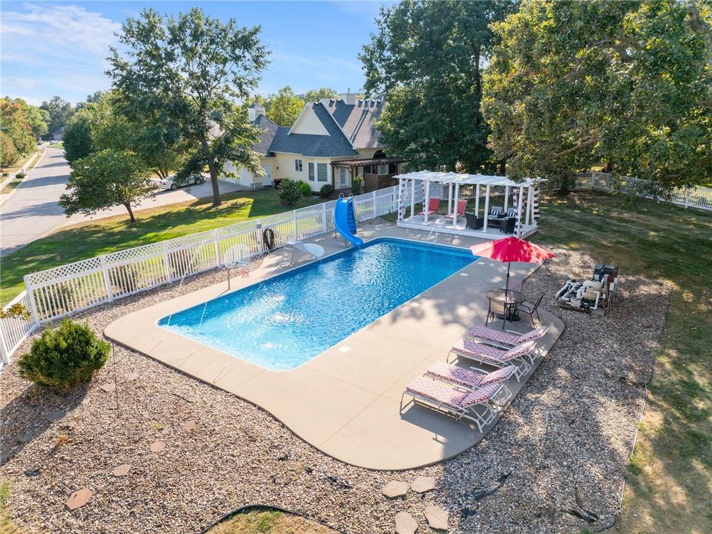 Listing Photo MLS #HMS2575948