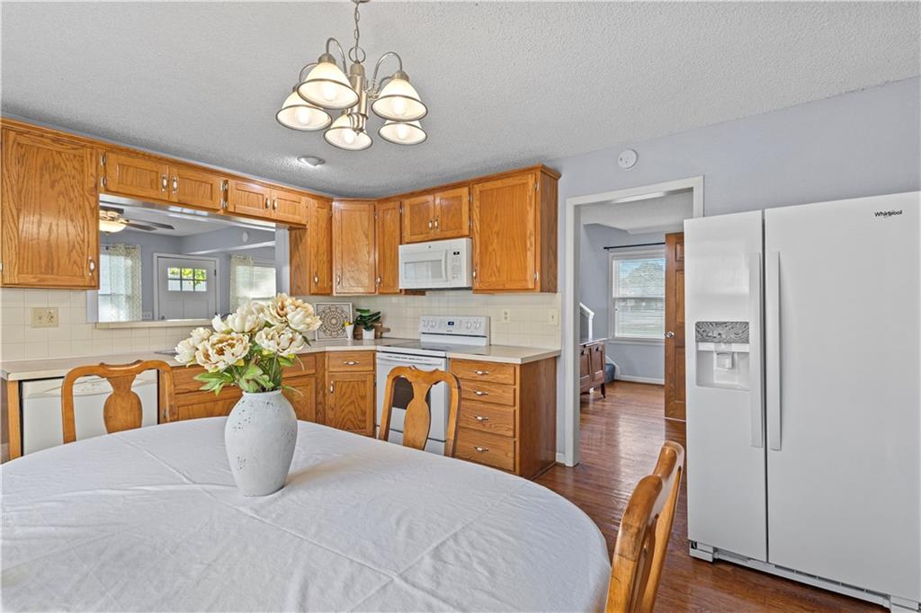 Listing Photo MLS #HMS2576508