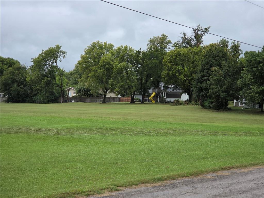 Listing Photo MLS #HMS2577064
