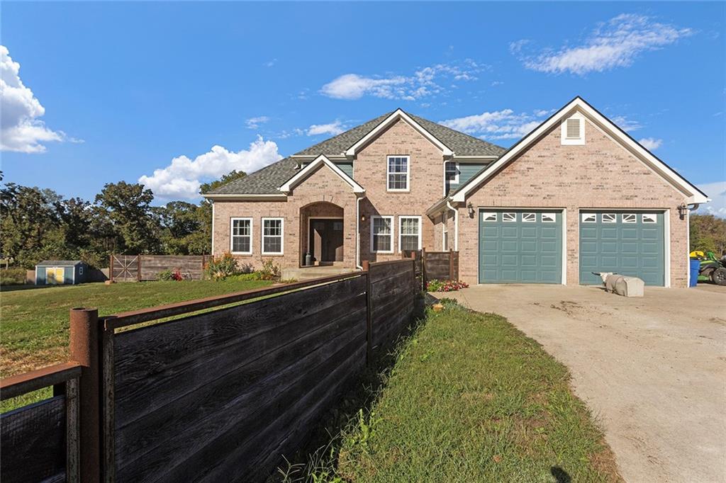 Listing Photo MLS #HMS2577308