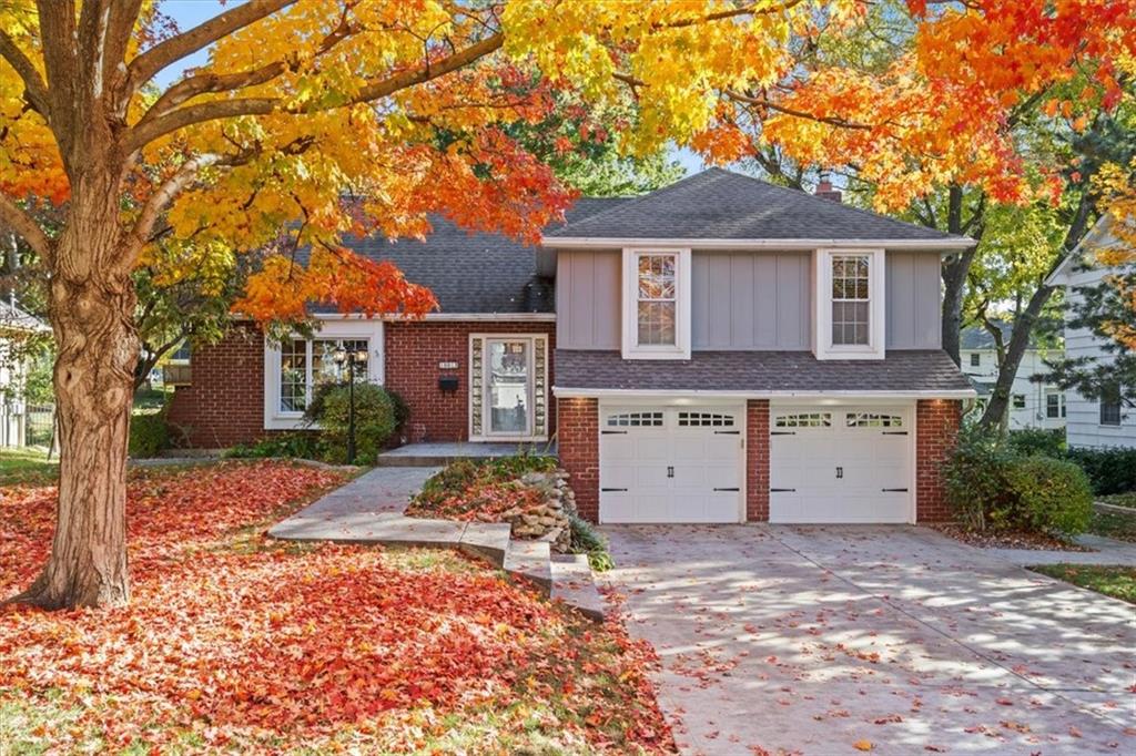 Listing Photo MLS #HMS2577517