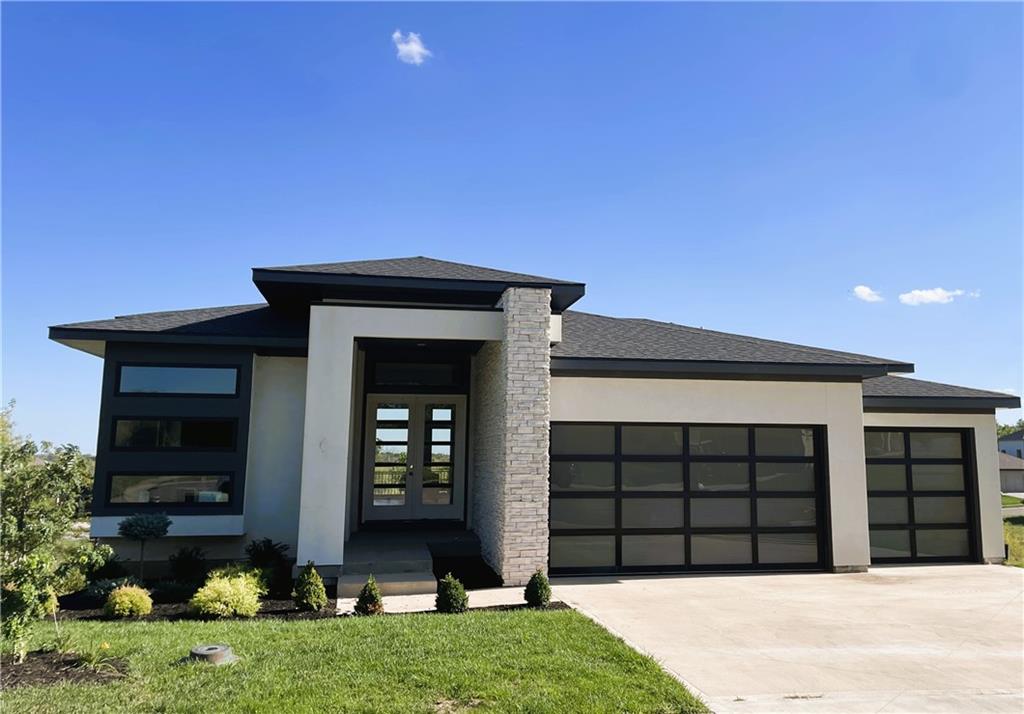 Listing Photo MLS #HMS2579353