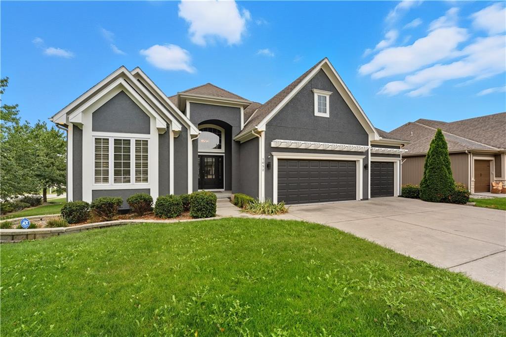 Listing Photo MLS #HMS2580009