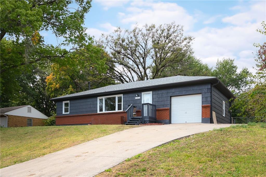 Listing Photo MLS #HMS2581712