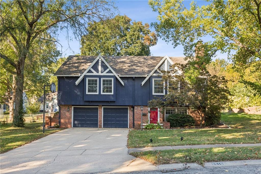 Listing Photo MLS #HMS2581818