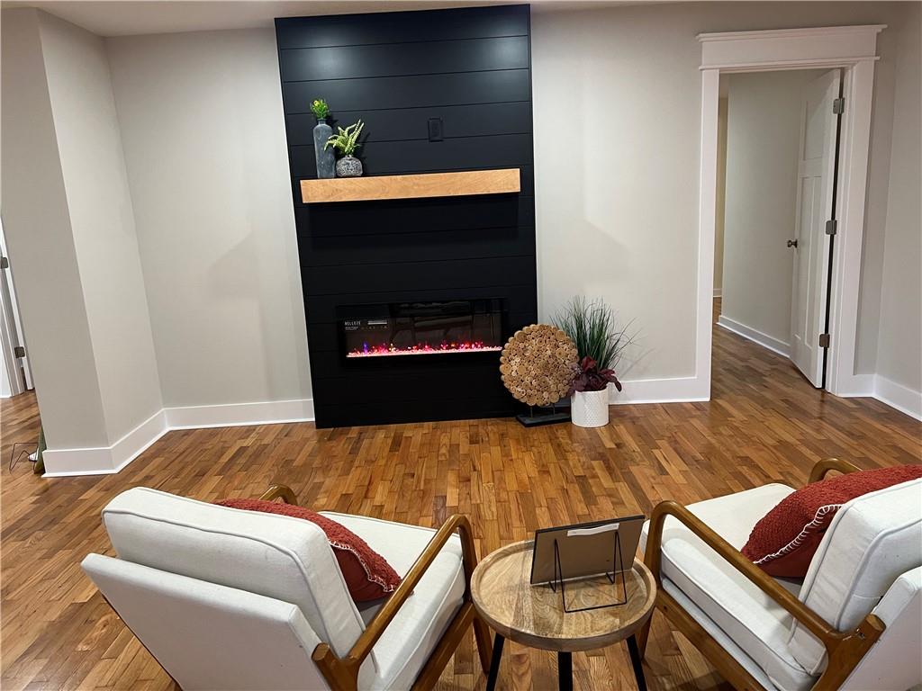 Listing Photo MLS #HMS2582280