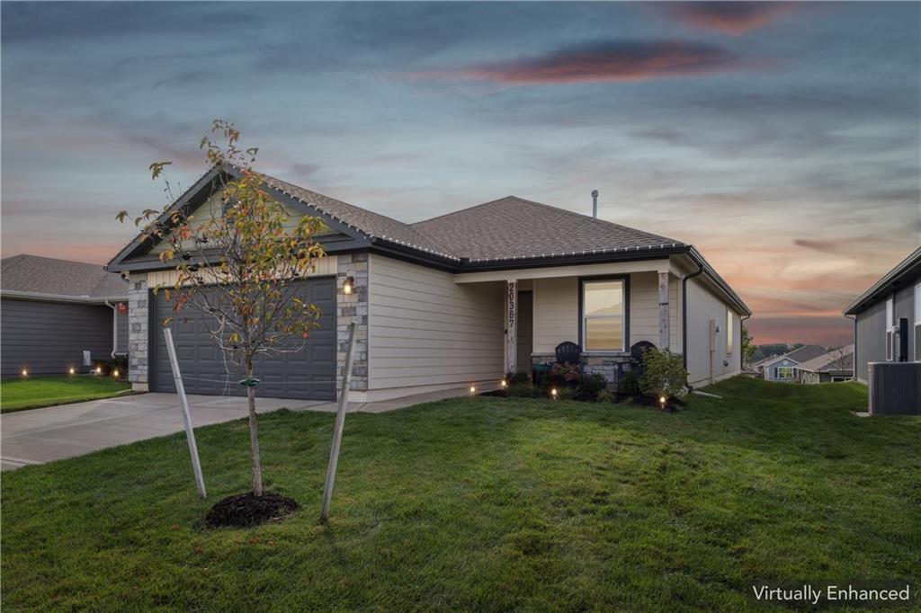 Listing Photo MLS #HMS2582393