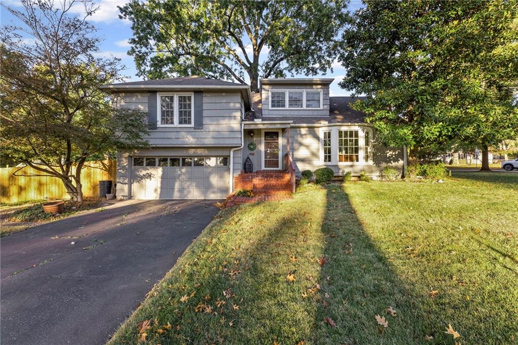 Listing Photo MLS #HMS2582500