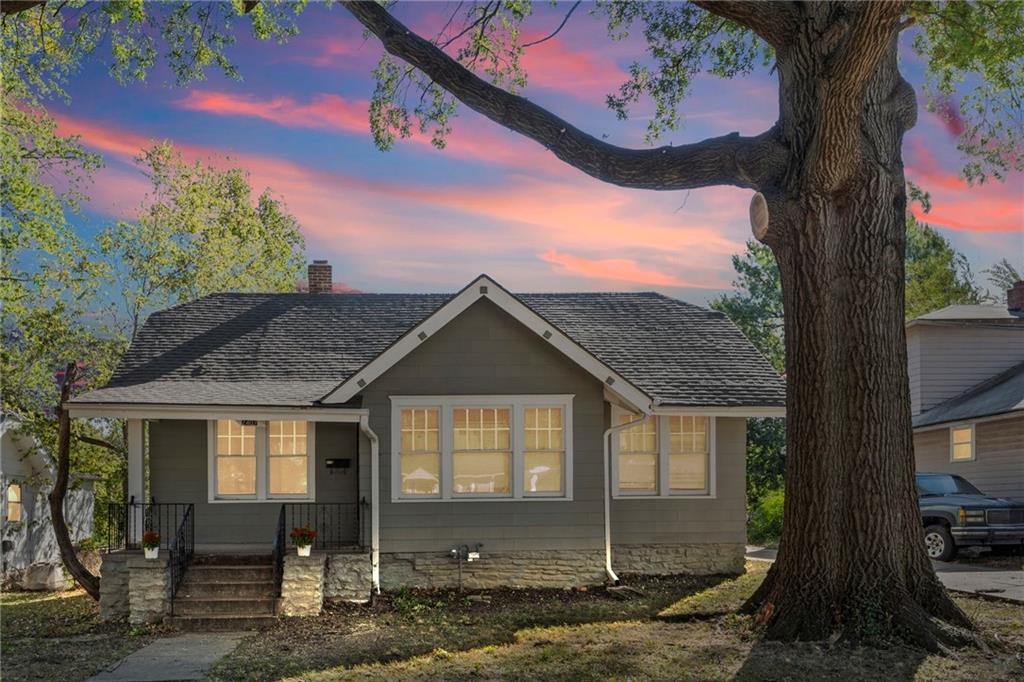 Listing Photo MLS #HMS2583203