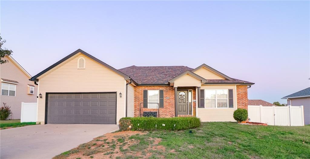 Listing Photo MLS #HMS2583574