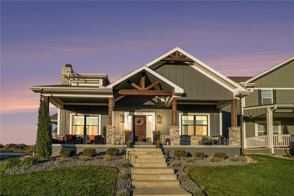 Listing Photo MLS #HMS2585103