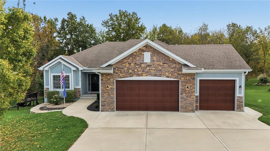 Listing Photo MLS #HMS2585242